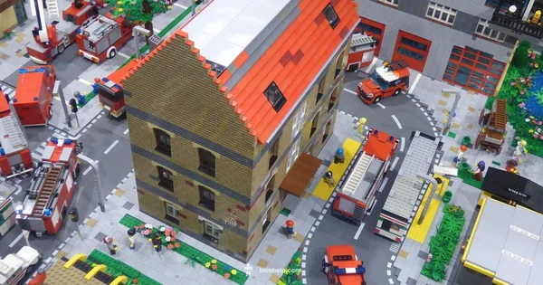 Roblox LEGO Relation - Blox Help